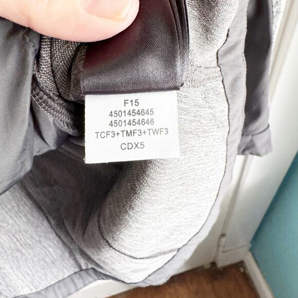 The North Face Women's Pseudio Quilted Hooded Jacket Outdoors Hiking Medium M - Picture 12 of 16